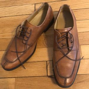 Men’s Cole Haan Brown dress shoes